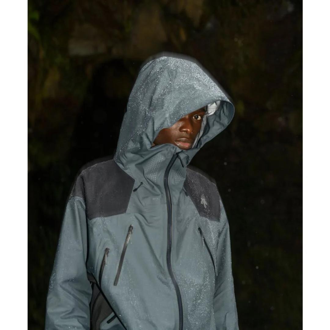 DESCENTE ALLTERRAIN シェルジャケット DESCENTE ALLTERRAIN】シェルジャケット入荷 / スタッフブログ
