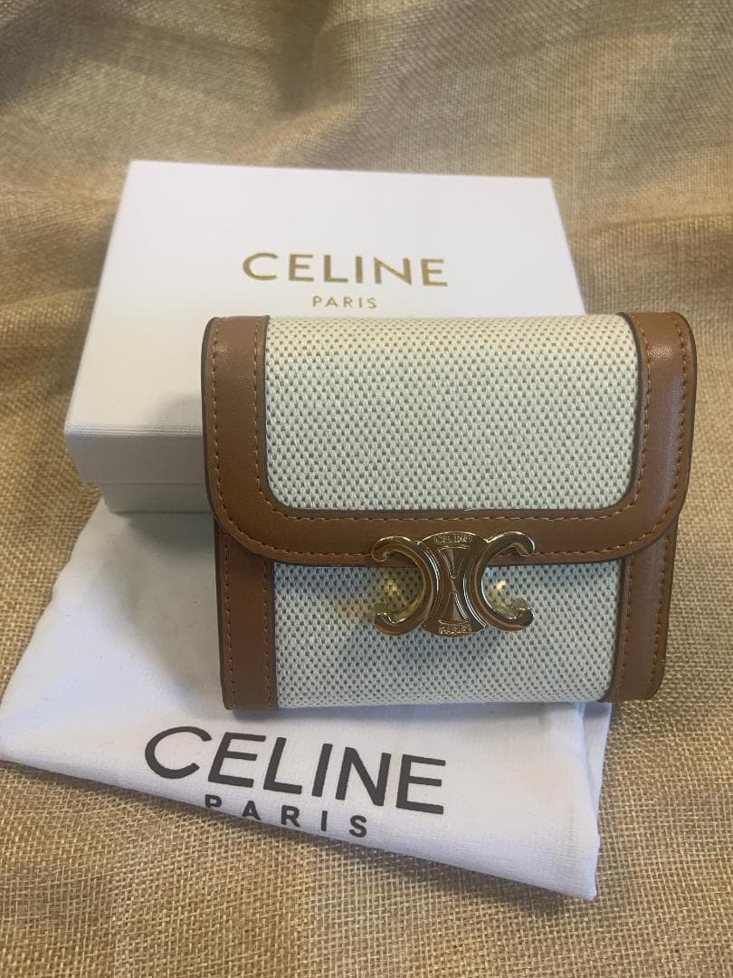 CELINE 三つ折り財布 ホワイト/ブラウン