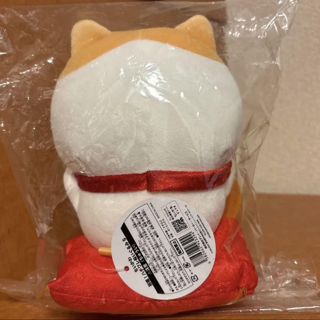 ちいかわ「招福！ハチワレぬいぐるみS」 - メルカリ