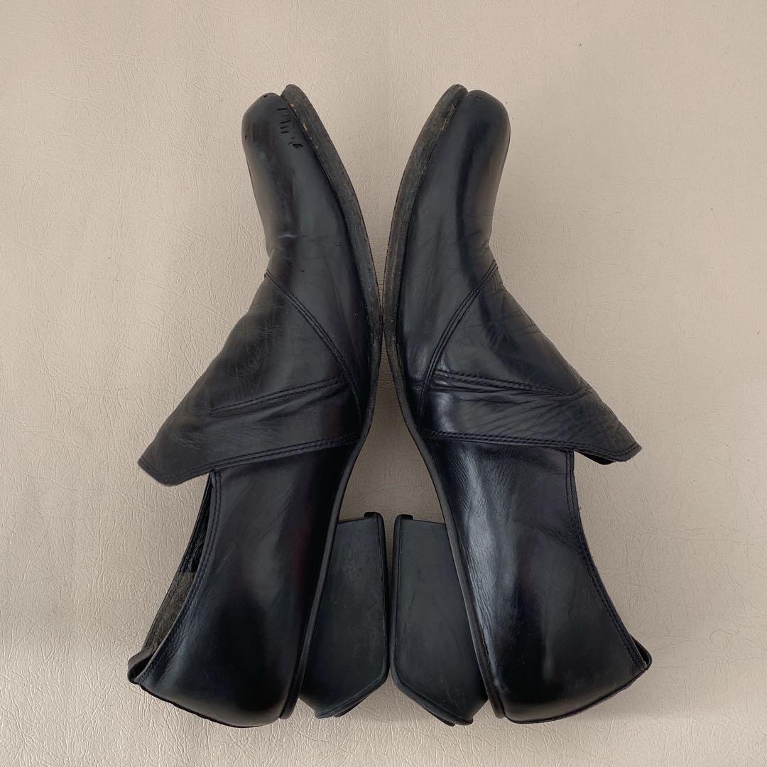 イッセイミヤケ　 ISSEY MIYAKE 変形　レザーシューズ　ブラック