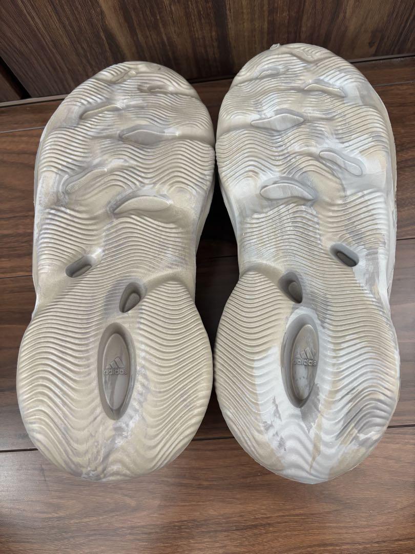 靴 Yeezy Foam Runner Stone Sage US10