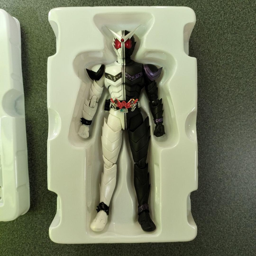 真骨彫製法 仮面ライダーダブル ファングジョーカー フィギュ