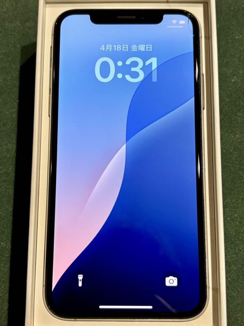 Apple iPhone Xs 256GB SIMフリー