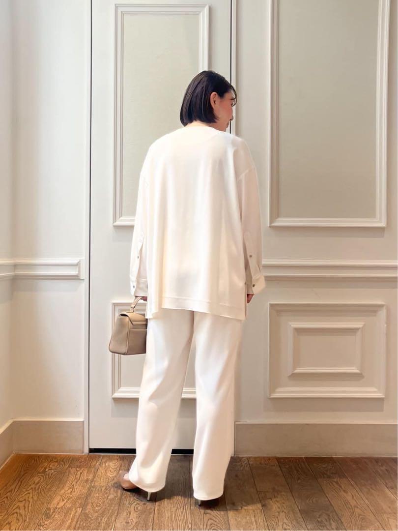 【新品タグ付き】GALERIE VIE バックサテンアムンゼン ブラウス 画像5