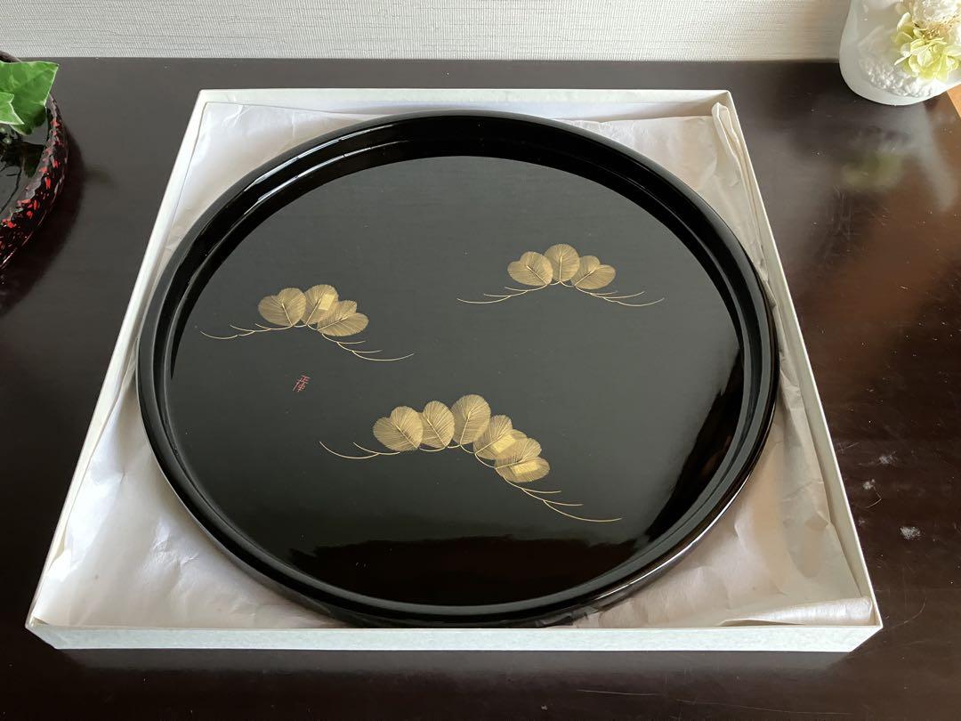 輪島塗　沈金　唐松　作家物　お盆　丸盆　１枚　能登輪島　特製漆工芸品　本うるし