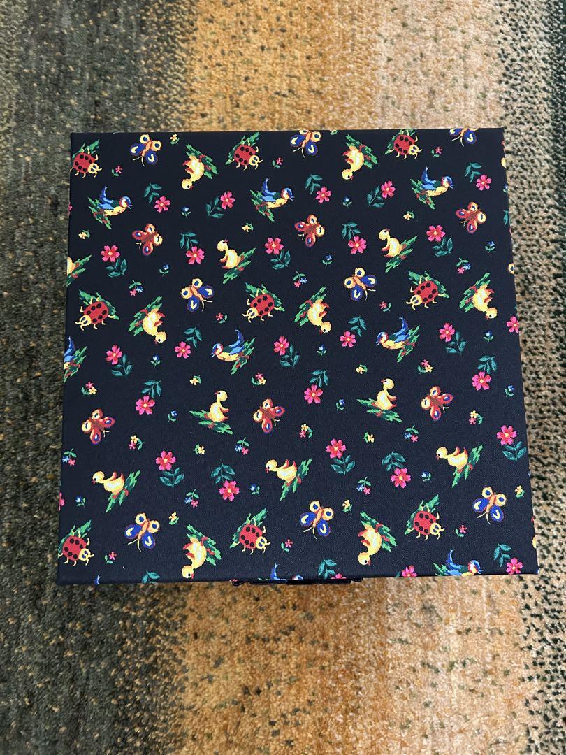 新品・未使用】フェイラー ハイジ カルトナージュハンカチ