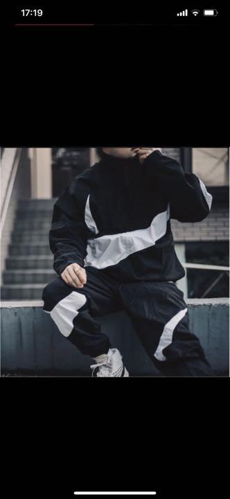 NIKE - ビッグスウォッシュNIKE 上下 セットアップ L/XLの通販