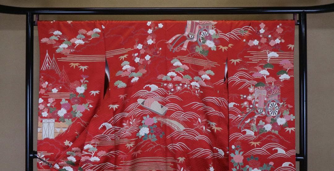 御所解振袖(正絹)・六通袋帯(正絹)ニ点セット 【美品】高級振袖 御所解振袖(正絹)・六通袋帯(正絹)ニ点セット 【美品】高級振袖