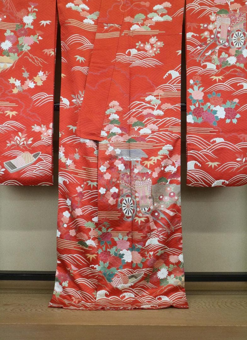 御所解振袖(正絹)・六通袋帯(正絹)ニ点セット 【美品】高級振袖 御所解振袖(正絹)・六通袋帯(正絹)ニ点セット 【美品】高級振袖