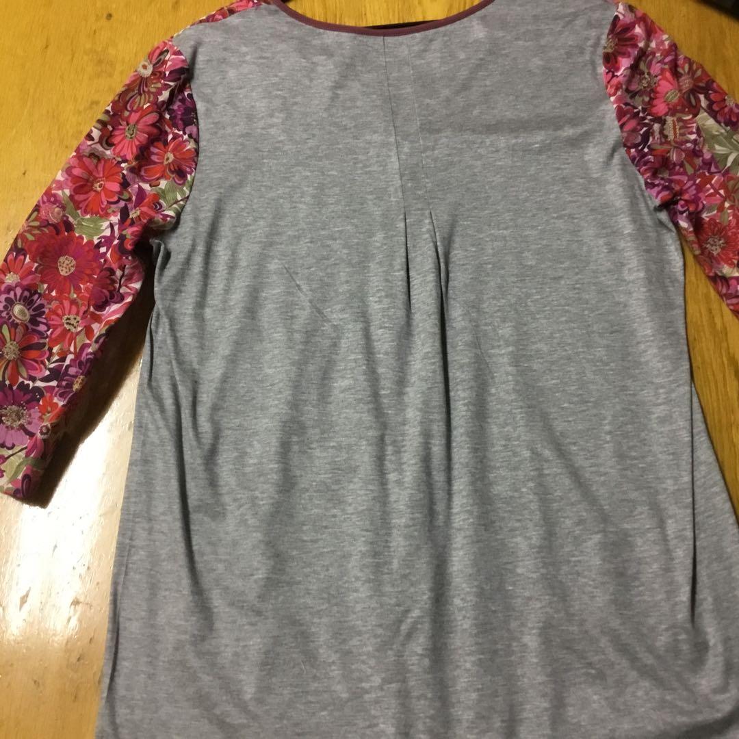 5分袖のブラウス