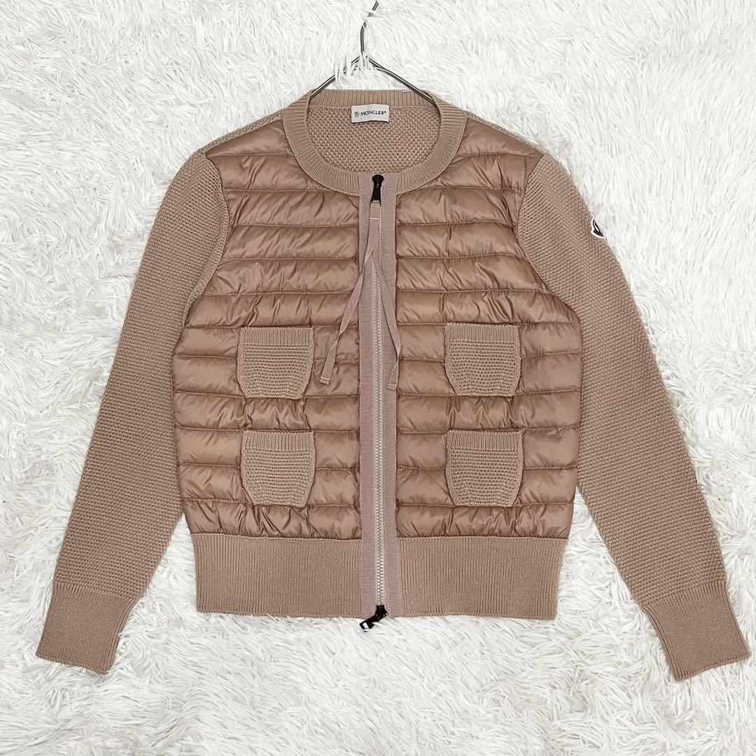 未使用級極美品　モンクレール　レディース　ダウンジャケット　切り替え　ノーカラー