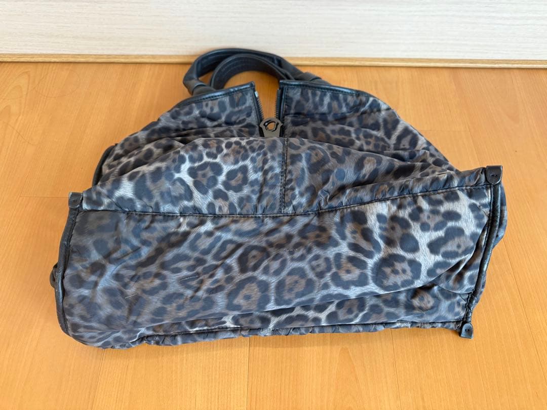 モンクレールレオパード柄 トートバッグ【廃盤レア】