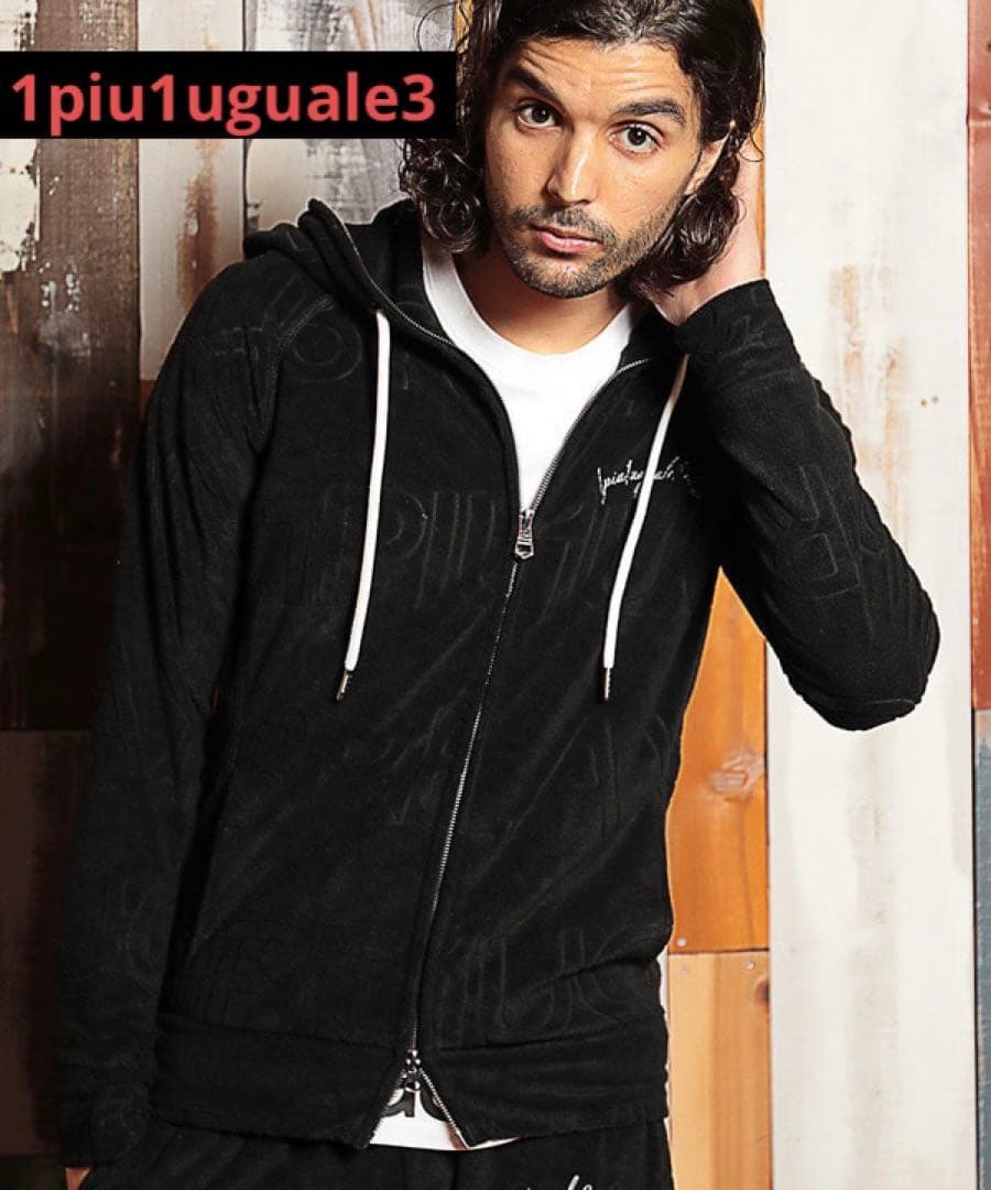 早い者勝ち 新品タグ付き パイルパーカー play just ✖️ 1piu1uguale3