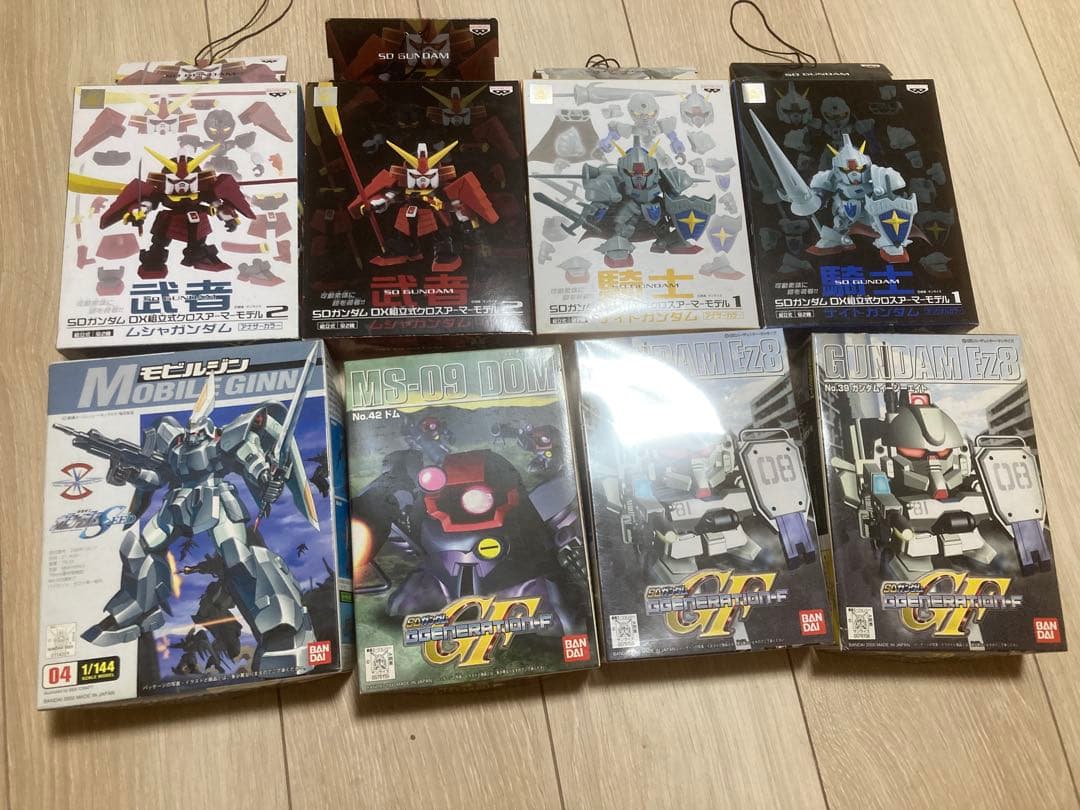 ガンダム　プラモデル　フィギュア　8個セット！　ガンプラ