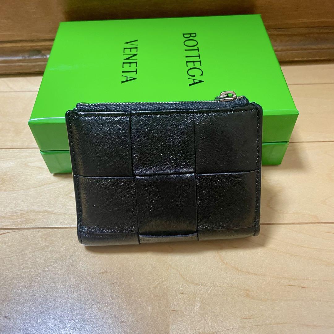 良品 BOTTEGA VENETA カセット 財布 BOTTEGA VENETA ボッテガヴェネタ 二つ折り財布 CASSETTE