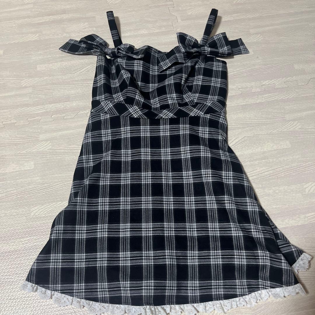 evelyn ビックリボンキャミワンピース ブラックチェック SIZE evelyn DECORATOM_COM_BR