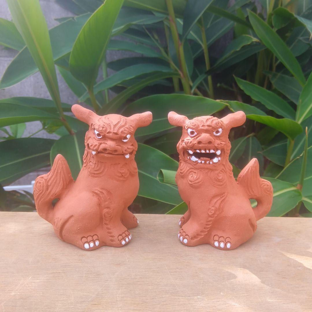 シーサー 赤焼き 陶器 置物 沖縄 魔除け - メルカリ