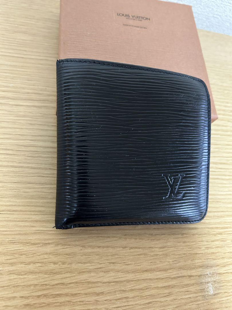 Louis Vuitton 二つ折り財布 ブラック美品
