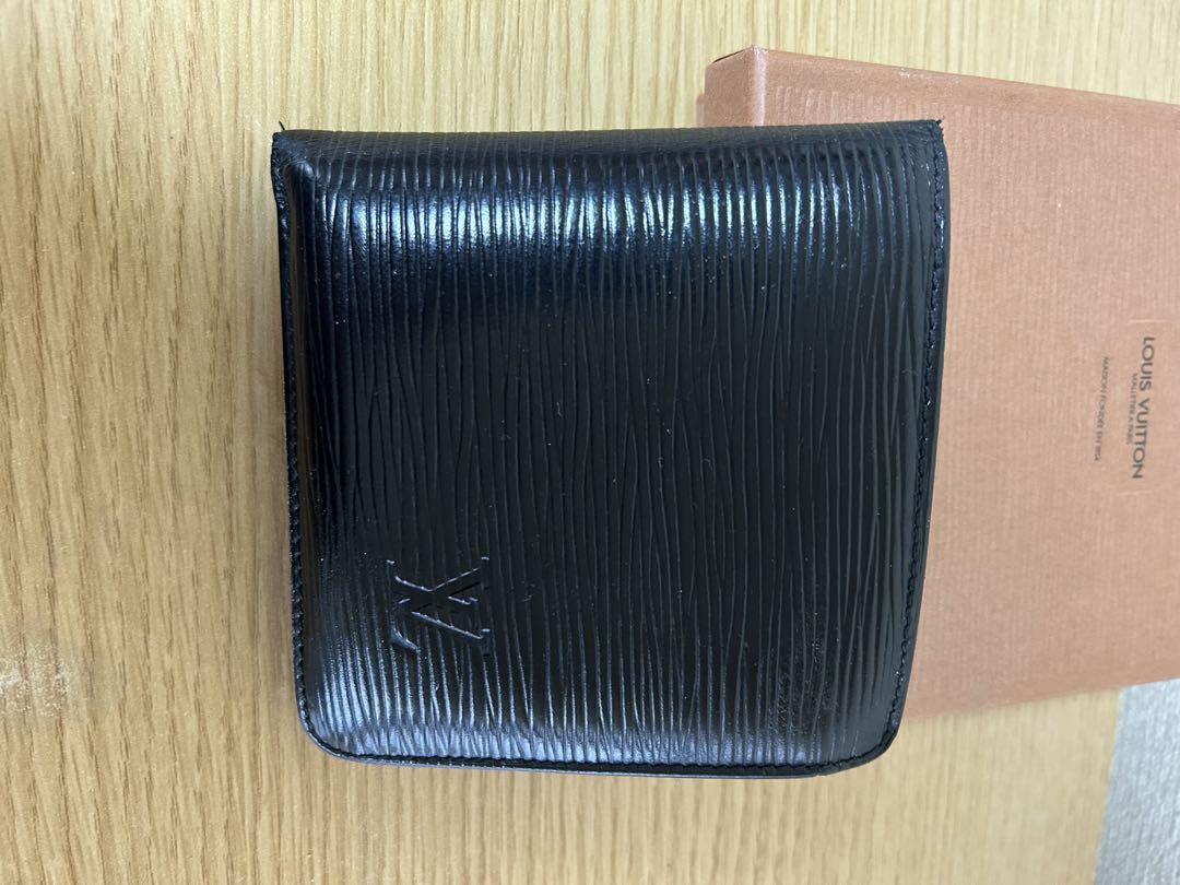 Louis Vuitton 二つ折り財布 ブラック美品