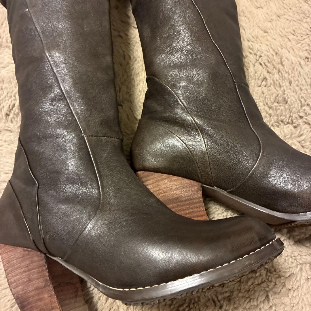 ZUCCa ズッカ ダークブラウン レザー ロングブーツ 8センチヒール　Ｍ ZUCCa ズッカ ダークブラウン レザー ロングブーツ 8センチヒール M