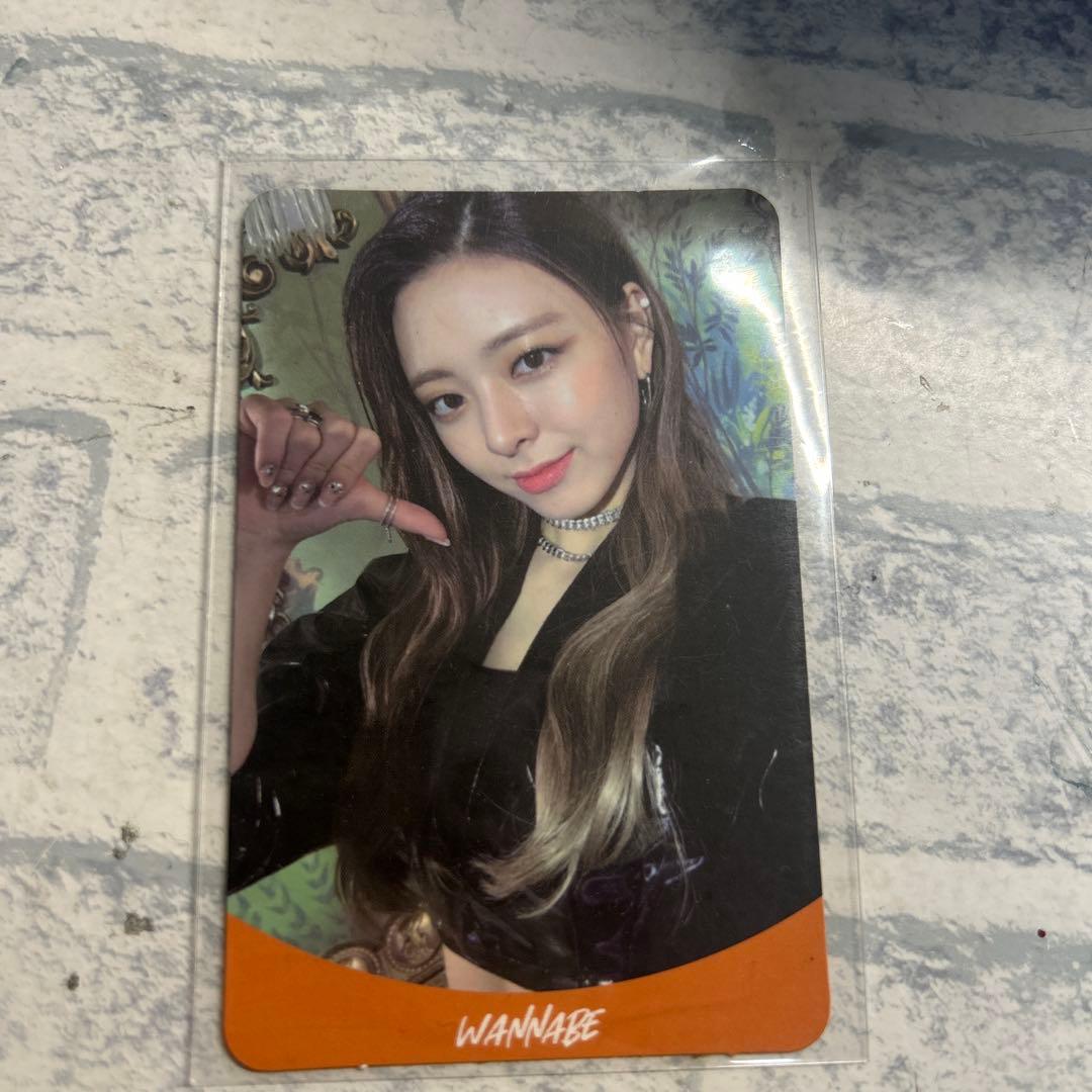 ITZY WANNABE ユナ トレカ - メルカリ