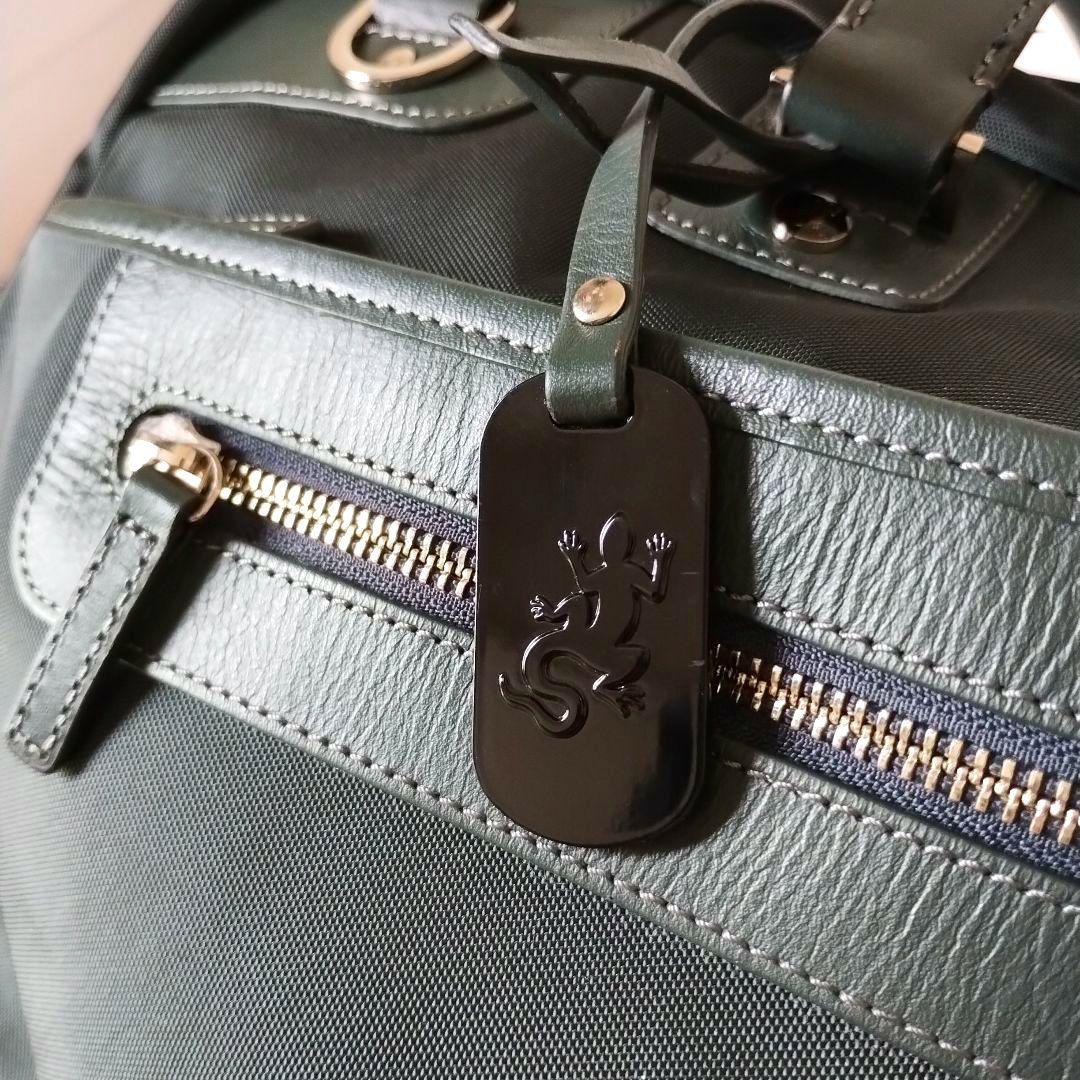 美品 agnes b アニエスベー 南京錠付き ２way ボストンバッグ 深緑