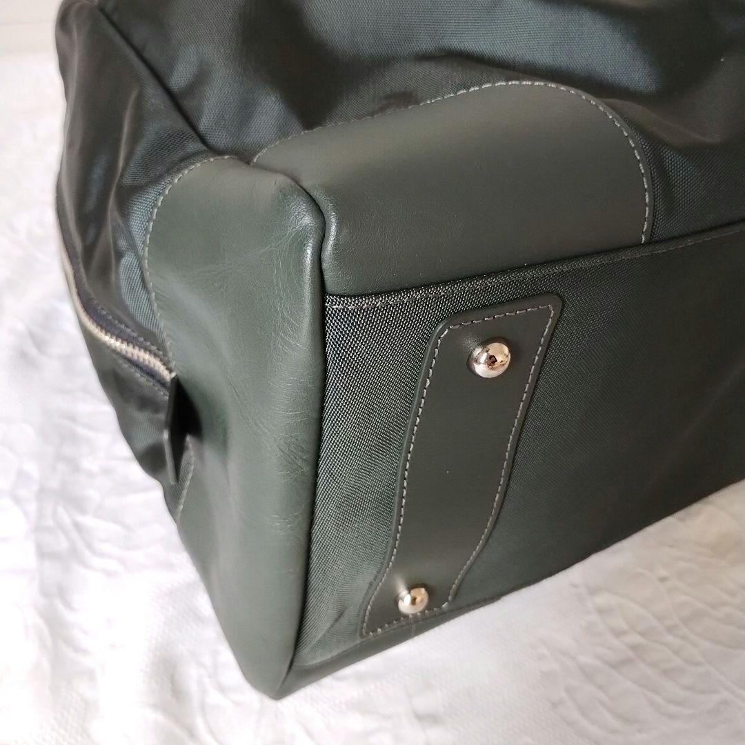 美品 agnes b アニエスベー 南京錠付き ２way ボストンバッグ 深緑