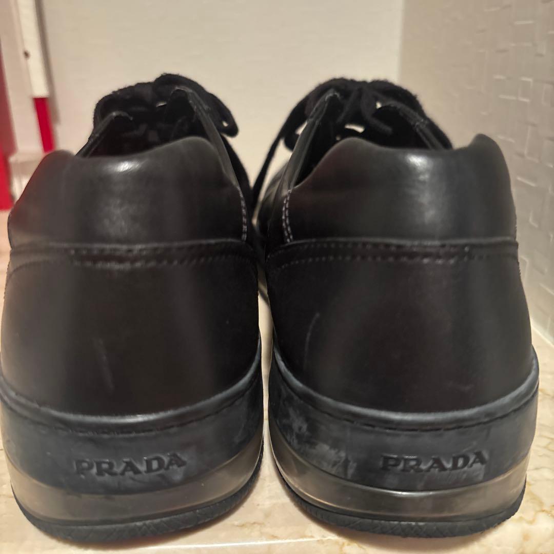 PRADA ブラック スニーカー