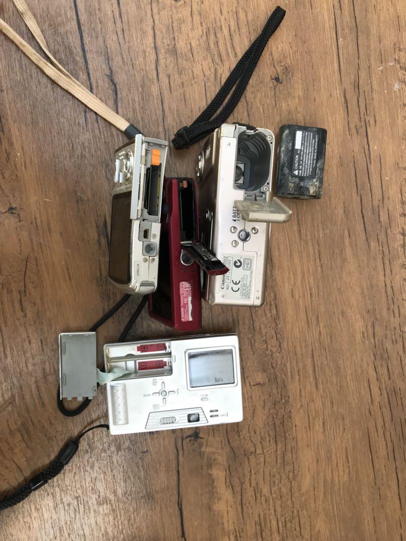 Canon IXY デジカメ 180 などまとめて4個ジャンク(F104) Canon IXY デジカメ 180 などまとめて4個ジャンク(F104)