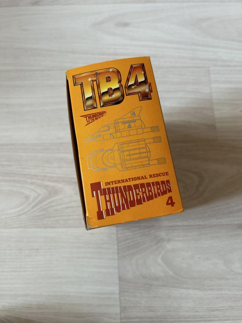 新品　バンダイ　DX サンダーバード4号