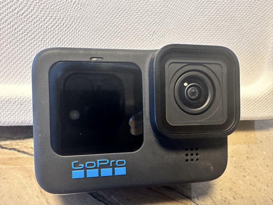 GoPro Hero 11 本体 画面ひび割れあり