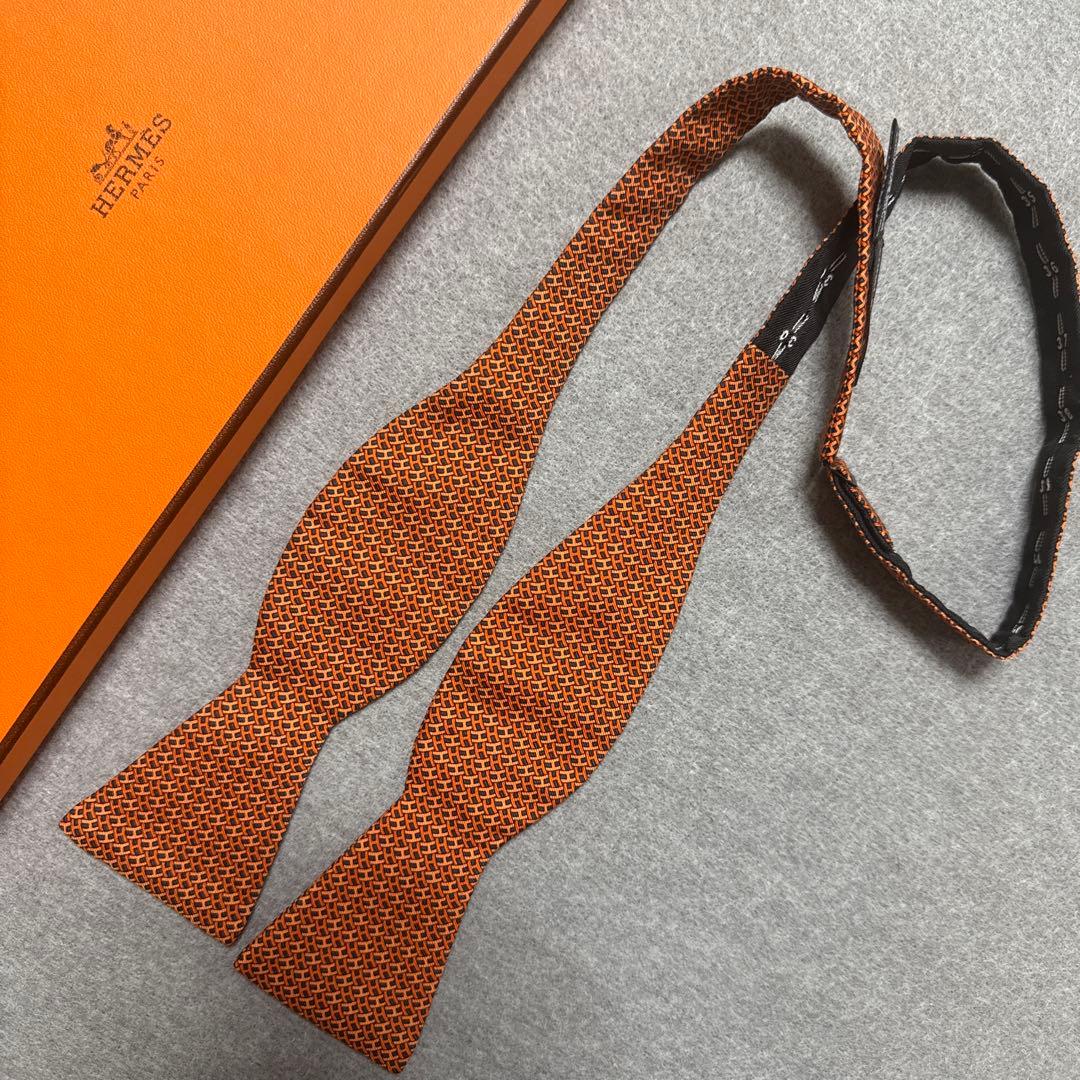 エルメス ネクタイ オレンジ H柄 蝶ネクタイHERMES