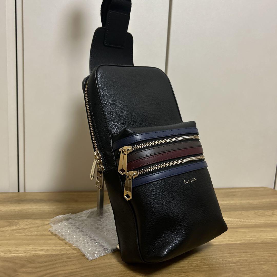 【極美品】ポールスミス　ボディバック