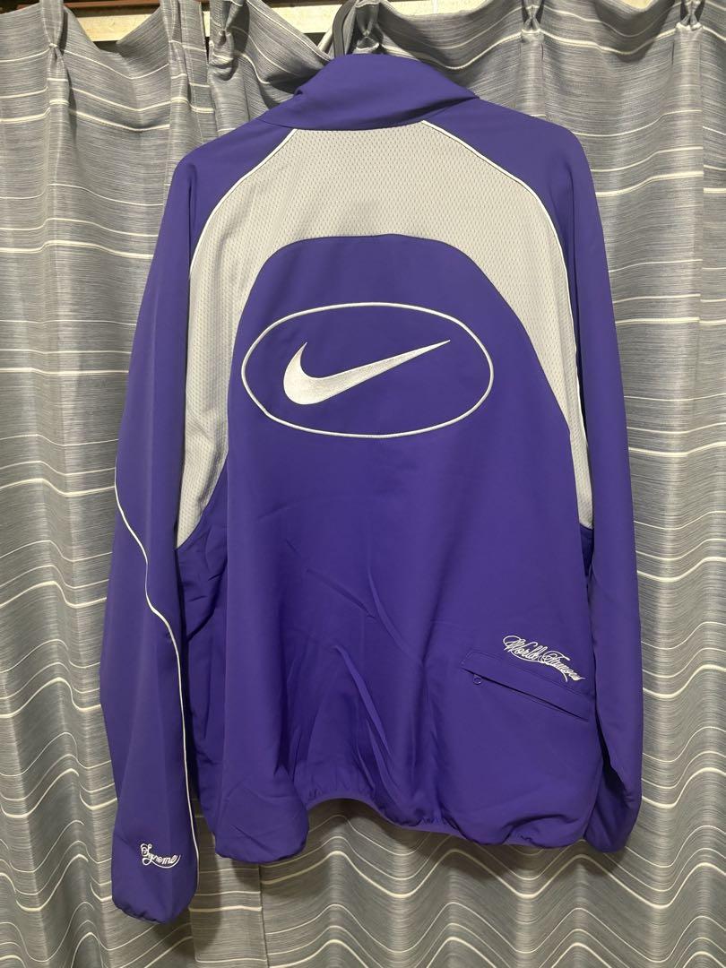 nike supreme