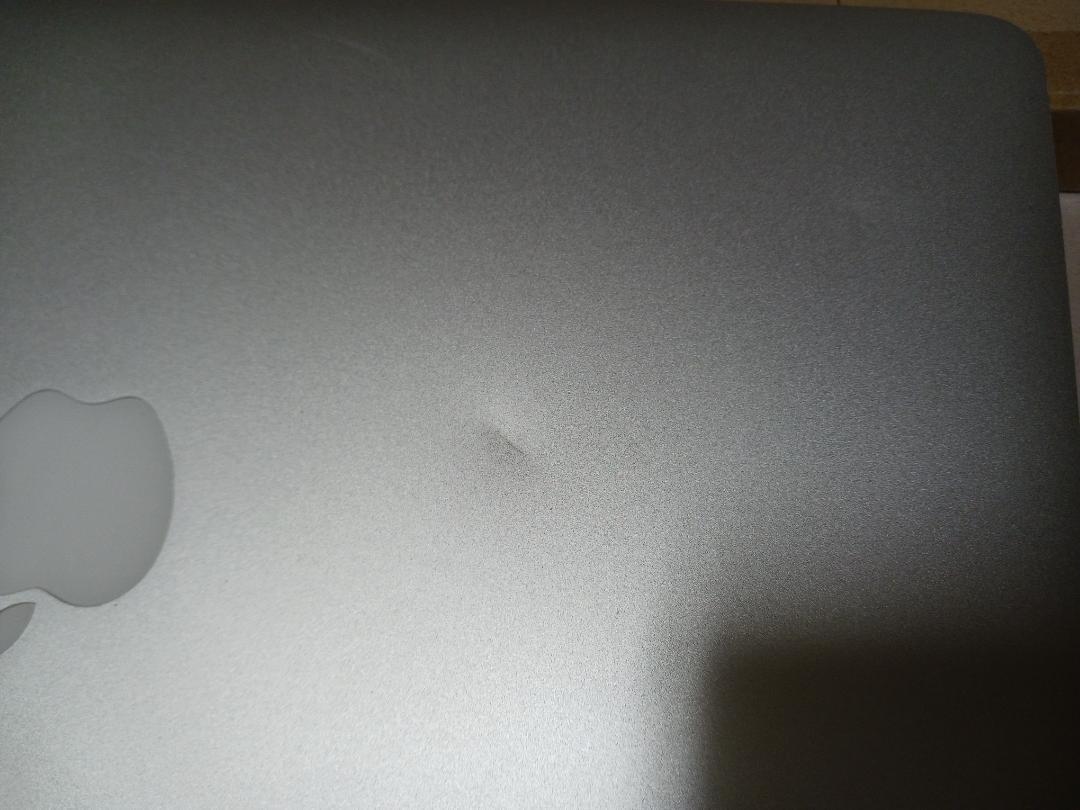 MacBook Air 13インチ 訳あり動作品 ＋オマケ - メルカリ