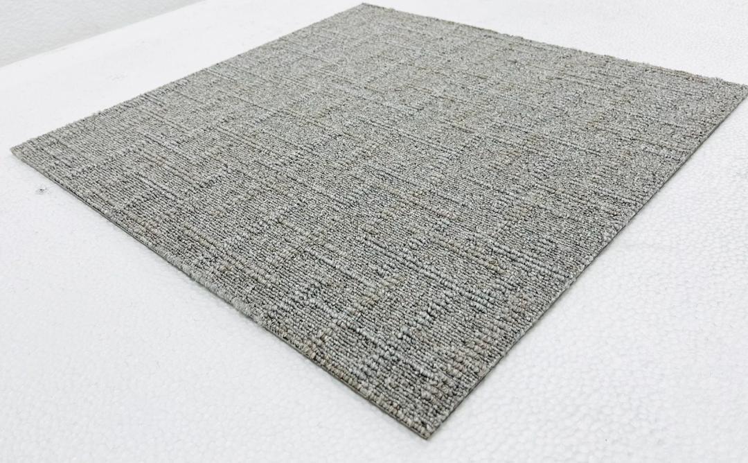 タイルカーペット　新品・未使用　国内メーカー　アウトレット　５０×５０　DIY