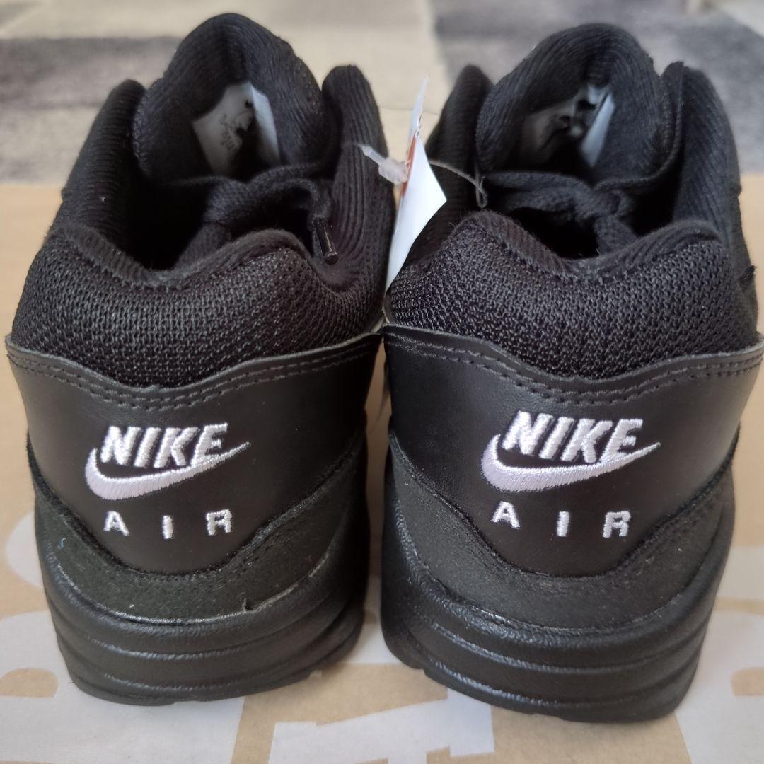 NIKE AIR MAX 1 エアマックス