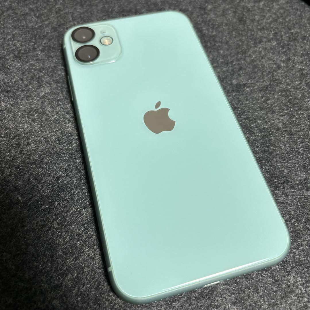 iPhone 11 グリーン 64GB ケース付