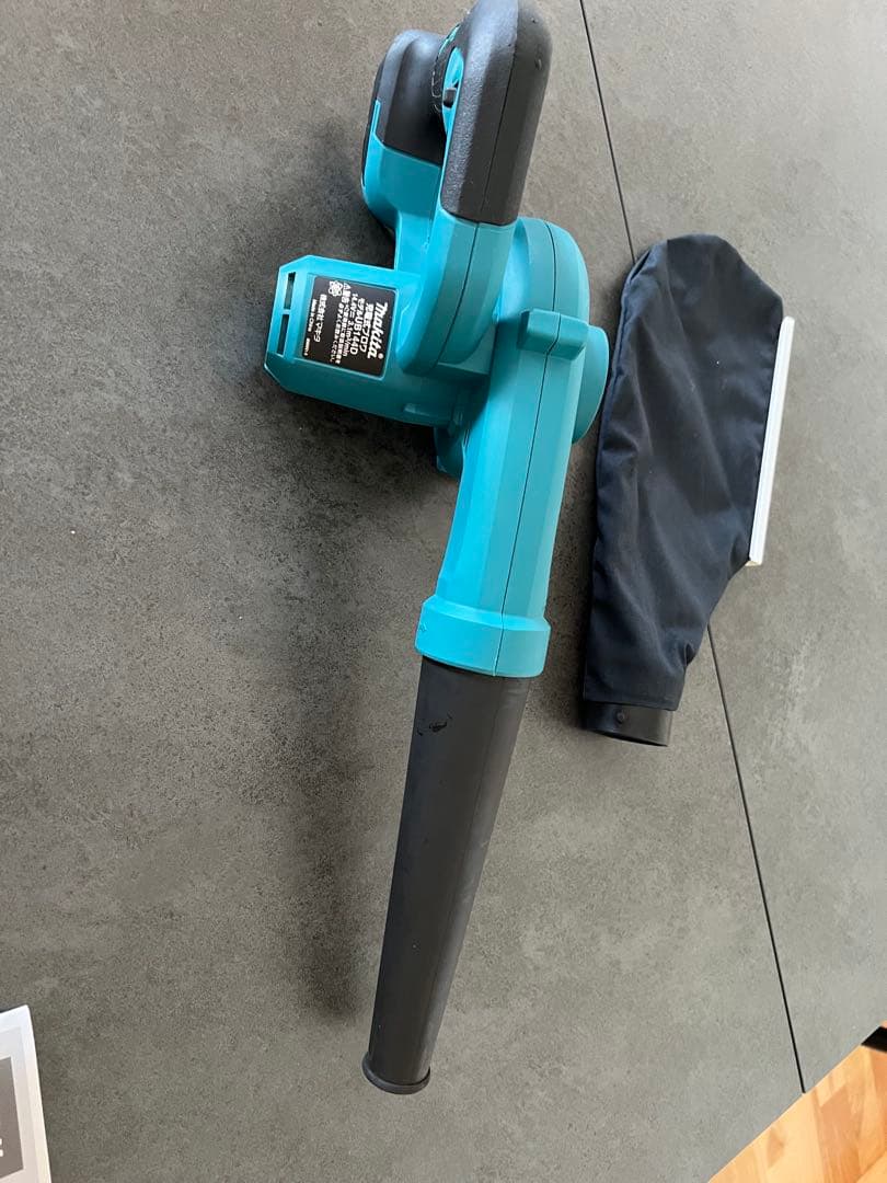 Makita 充電式ブロワ