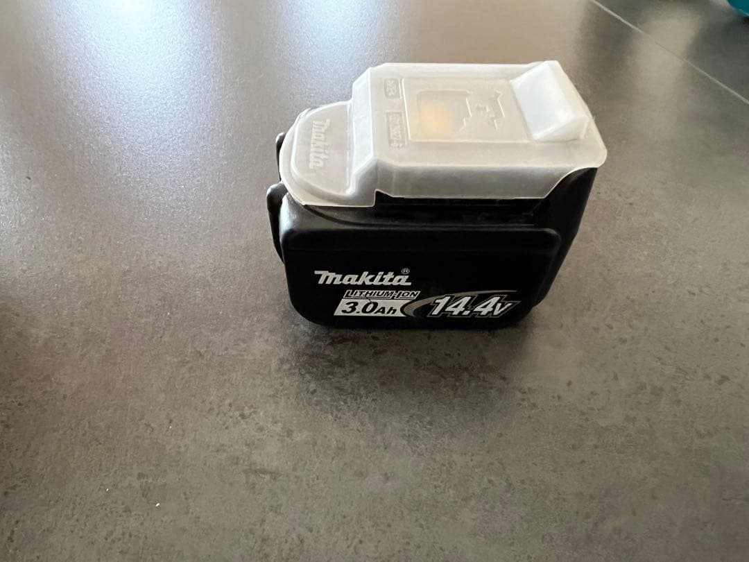 マキタ Makita 充電式ブロワ 14.4V バッテリ UB144D HRDEVELOPMENT_JP