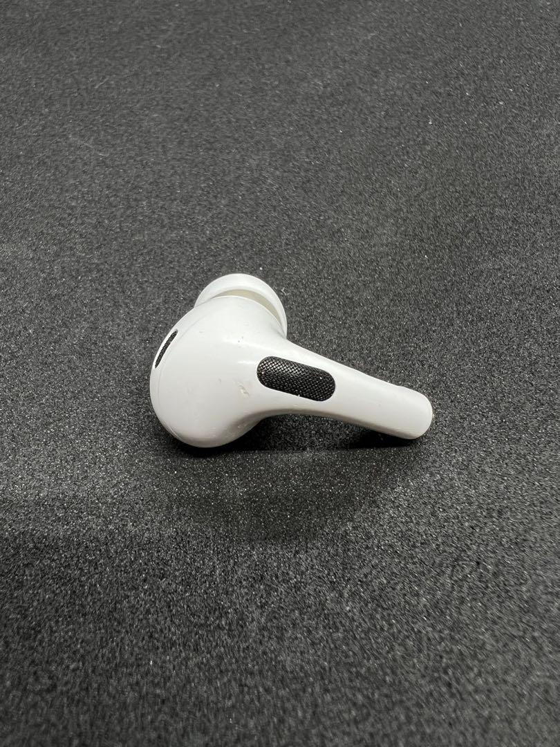 Apple  AirPods Pro 第2世代 右耳のみ （R）イヤホン310