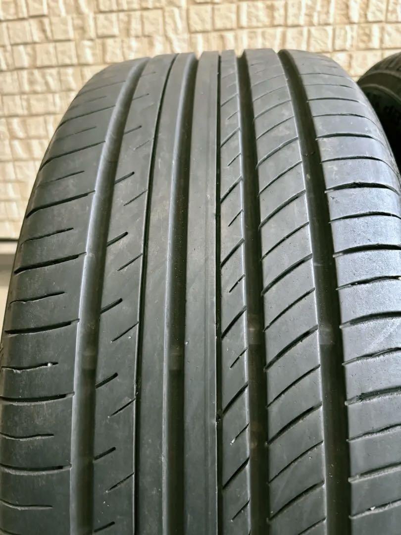 ①【かねた様】215/45R18 ヨコハマADVAN dB V552