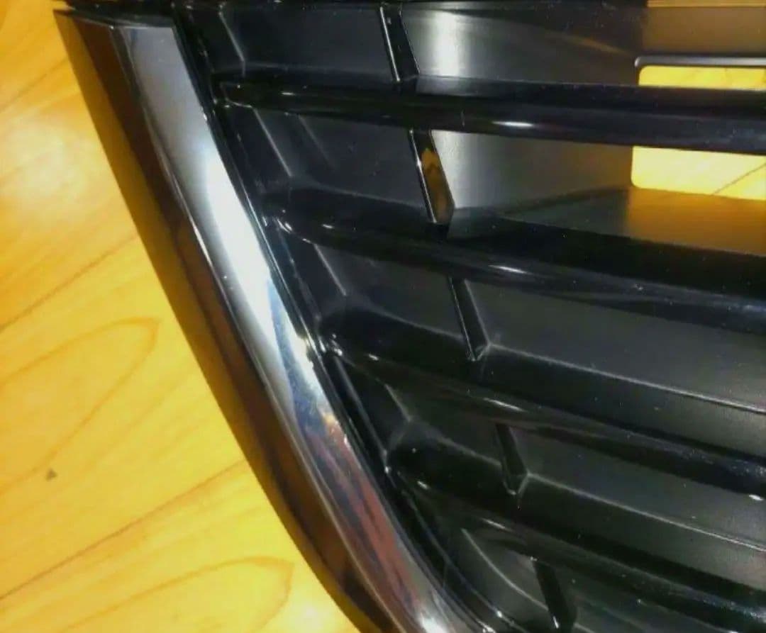 スペーシア　グリル　取付説明書付き