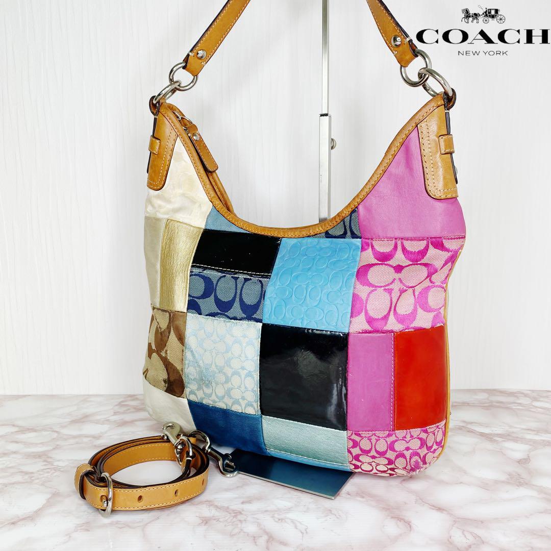 132 COACH　コーチ　シグネチャー　ショルダーバッグ