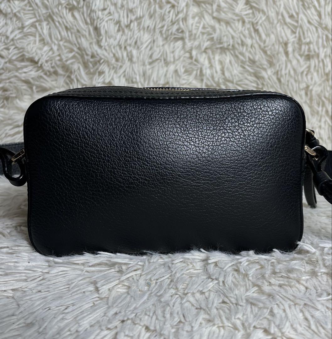極美品✨JIMMY CHOO カメラバッグ ロゴ金具 ブラック