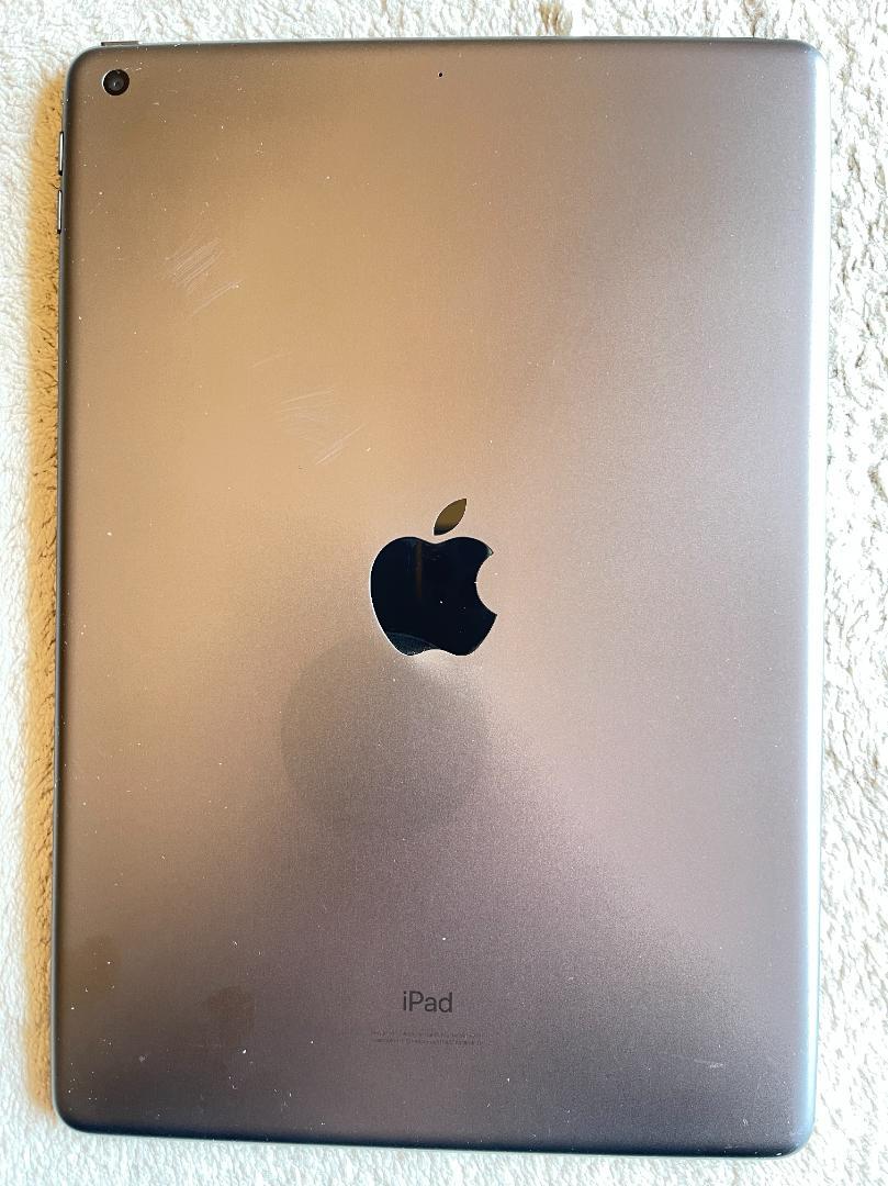 ipad 10.2インチ 第7世代32GB WI-FI バッテリー100％