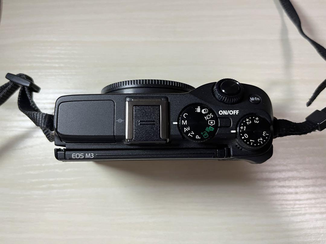 Canon EOS M3 ミラーレス一眼 本体