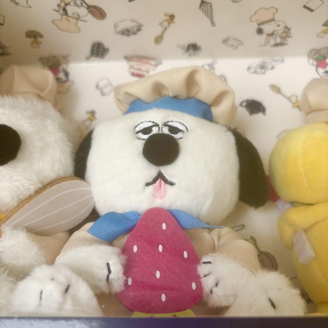 アフタヌーンティー　オラフ　ぬいぐるみ　スヌーピー　peanuts