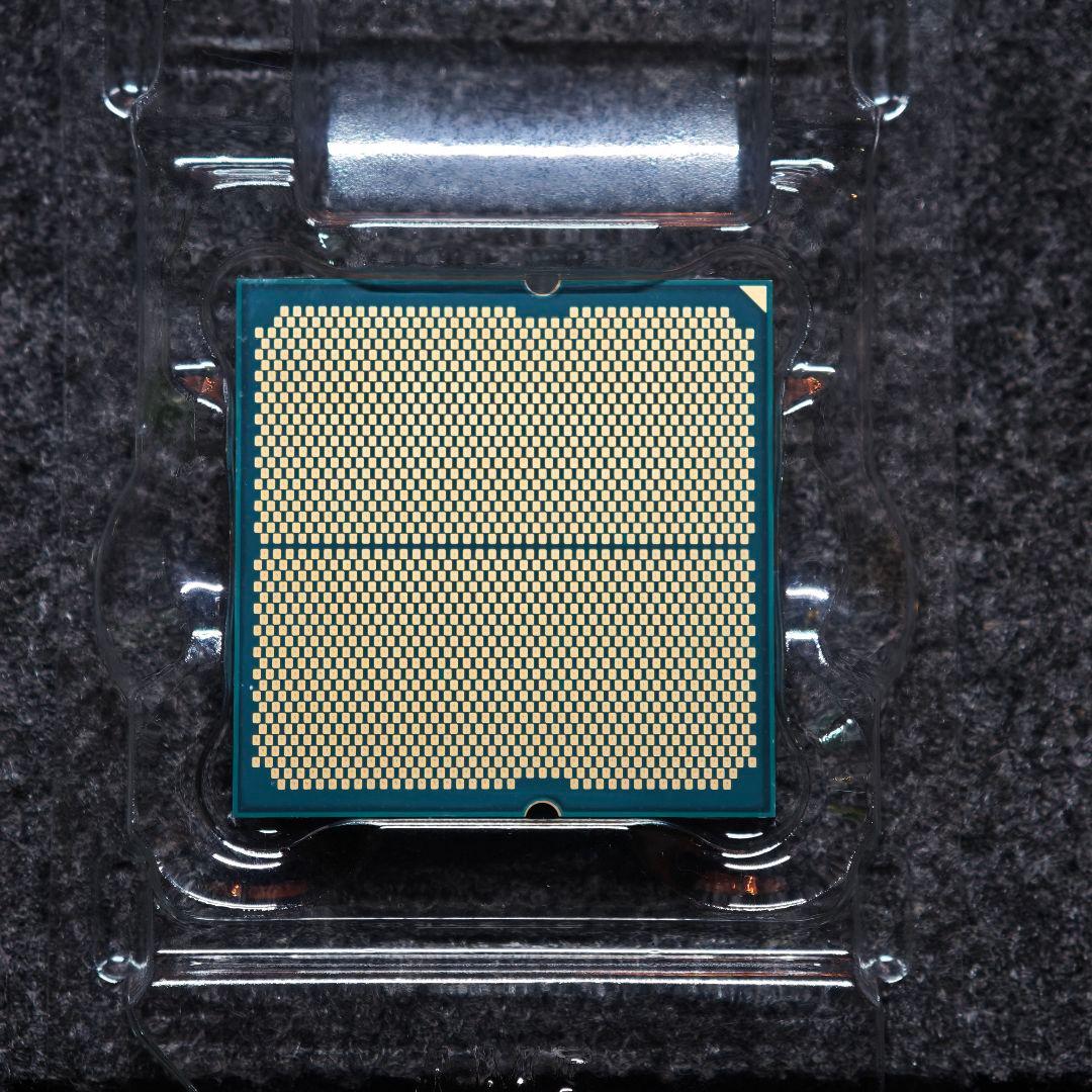 AMD Ryzen 9 7900X