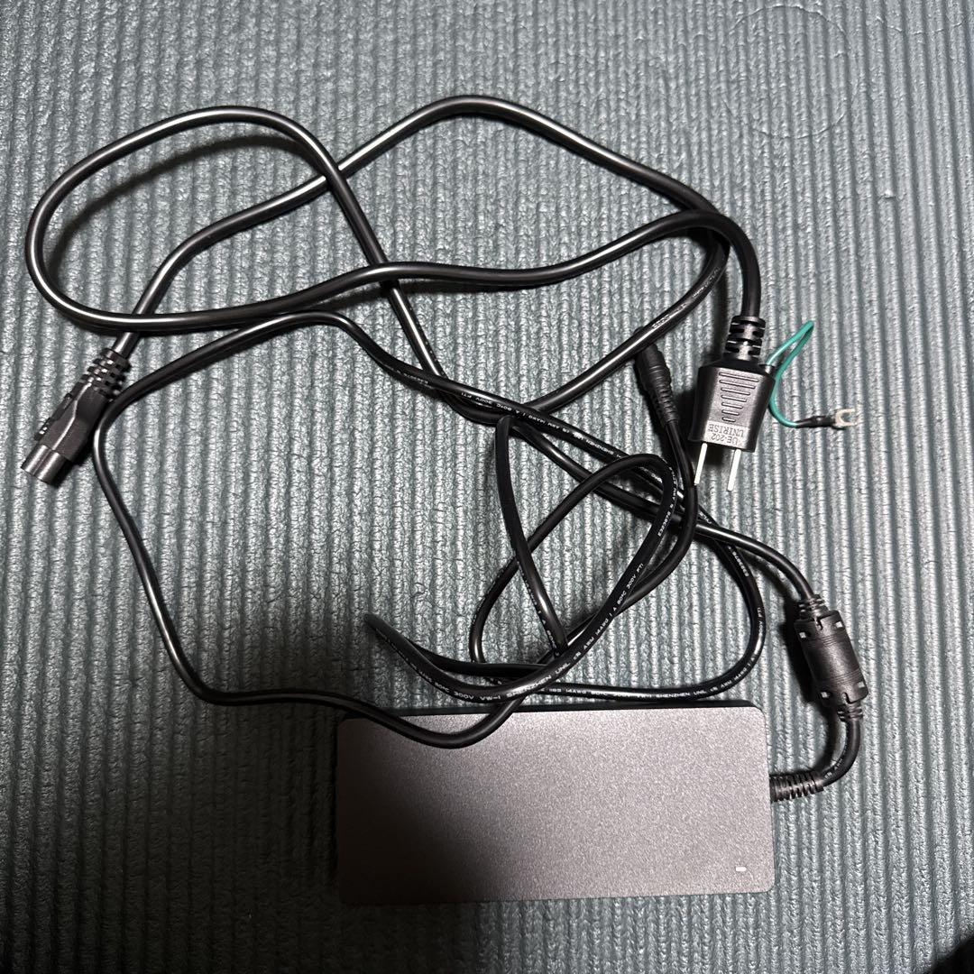 Anker 778 Thunderbolt 4 ドッキングステーション